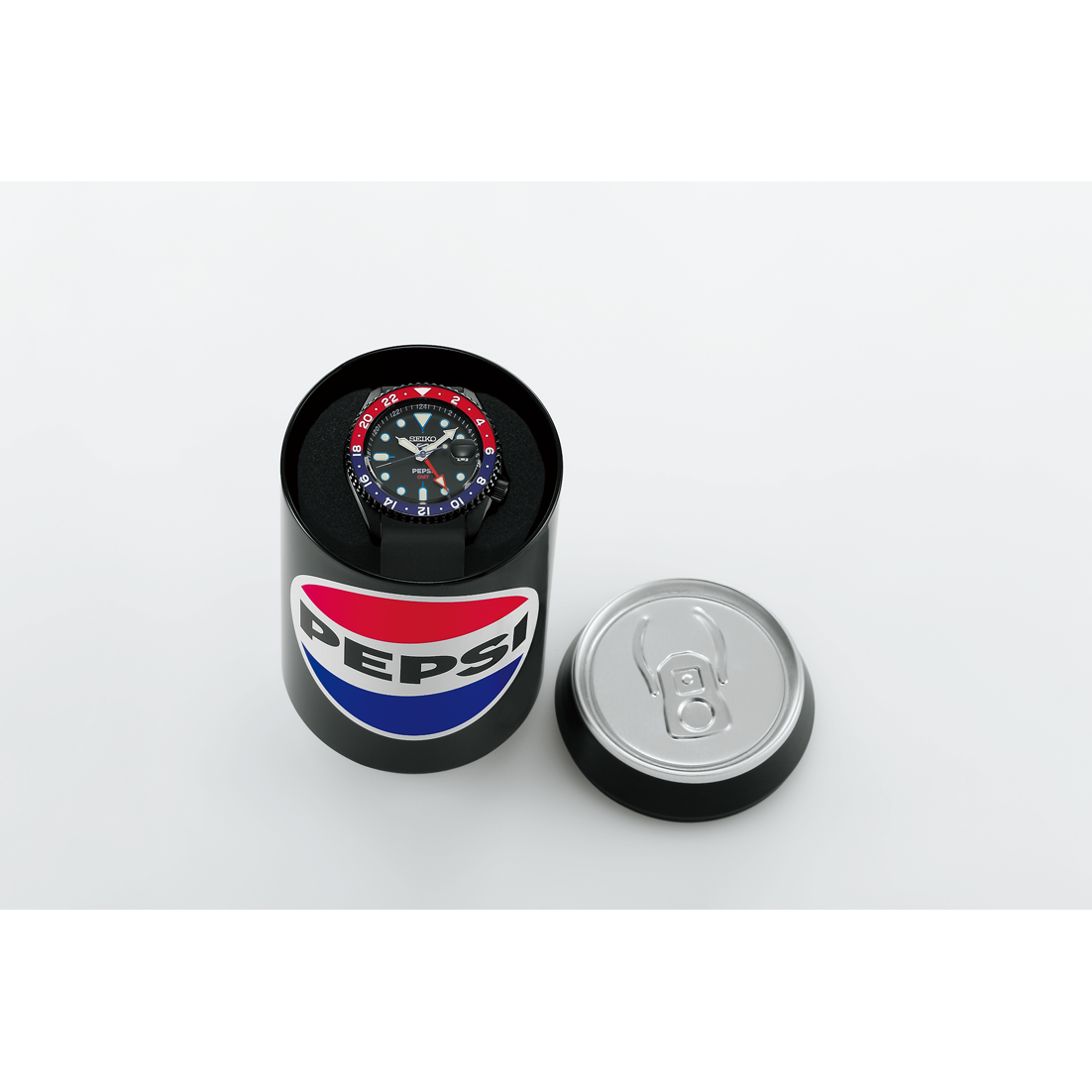นาฬิกา SEIKO GMT 5 Sports x Pepsi® รุ่น SSK047 SSK047K SSK047K1 Limited Edition of 7,000 Pcs.