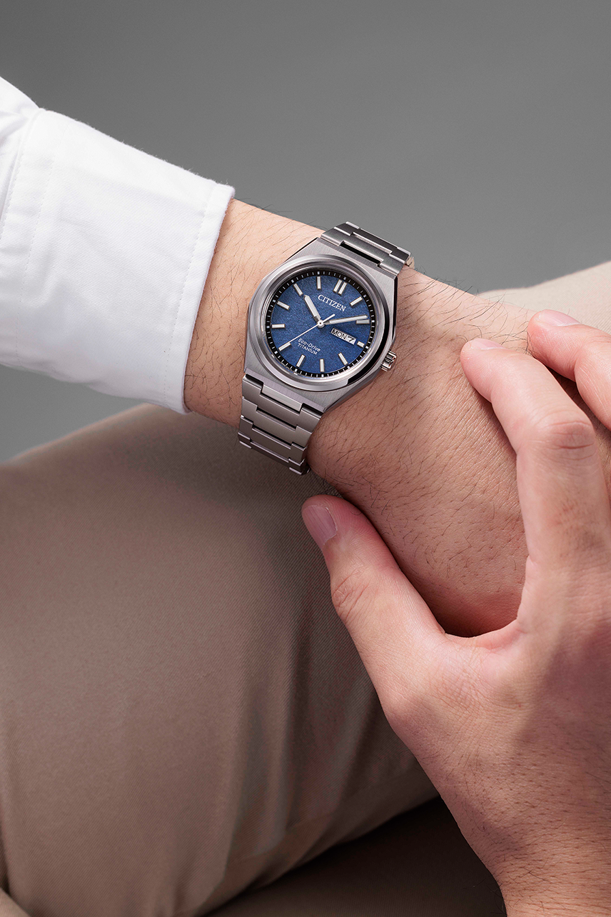 นาฬิกา CITIZEN Zenshin รุ่น AW0130-85M Super Titanium Eco-Drive