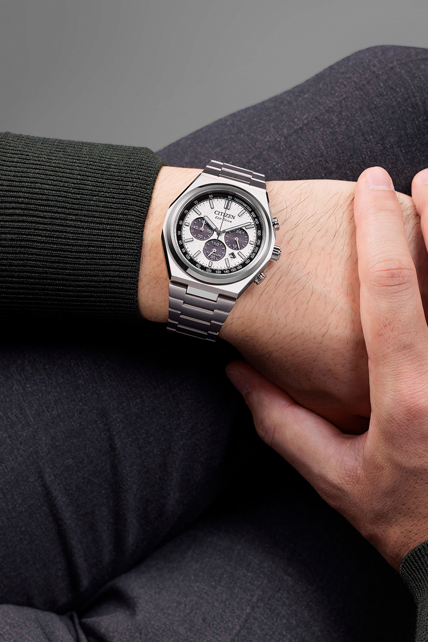 นาฬิกา CITIZEN Zenshin รุ่น CA4610-85A Chronograph Super Titanium Eco-Drive