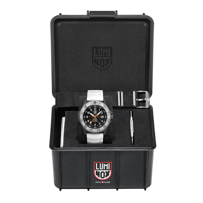 นาฬิกา Luminox MIL-SPEC 3350 series รุ่น XL.3359.SET