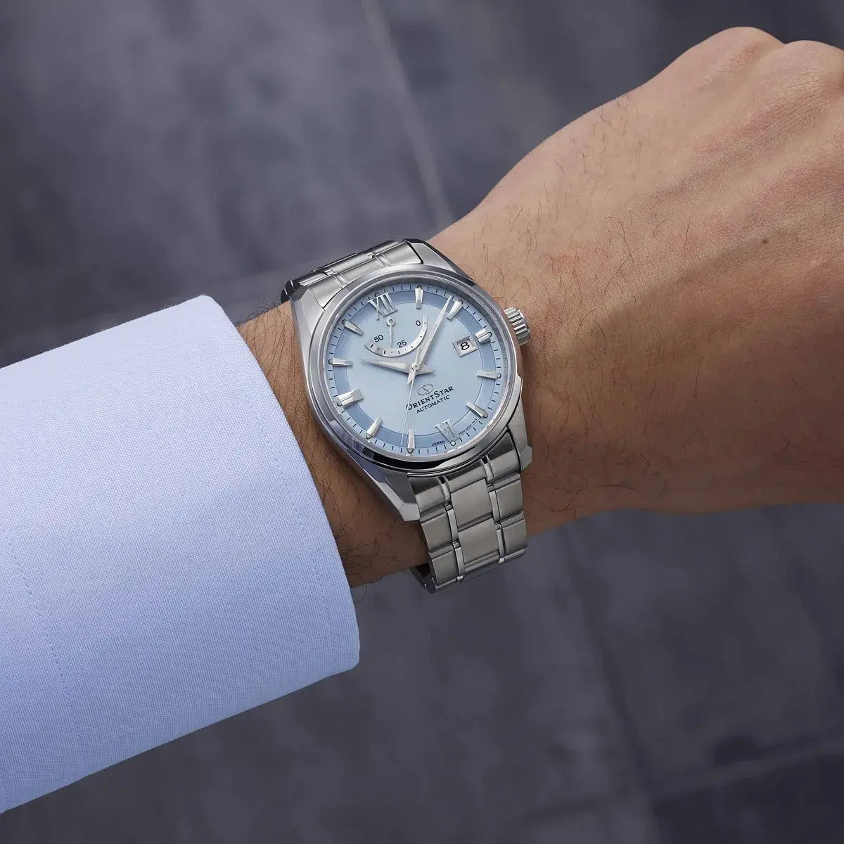 นาฬิกา ORIENT STAR Contemporary Date รุ่น RE-AU0109L Ice blue Dial Mechanical Men's Watch